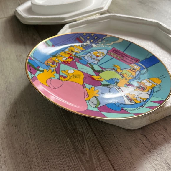 Simpsons Wall Decor Plate - Picture 3 of 6